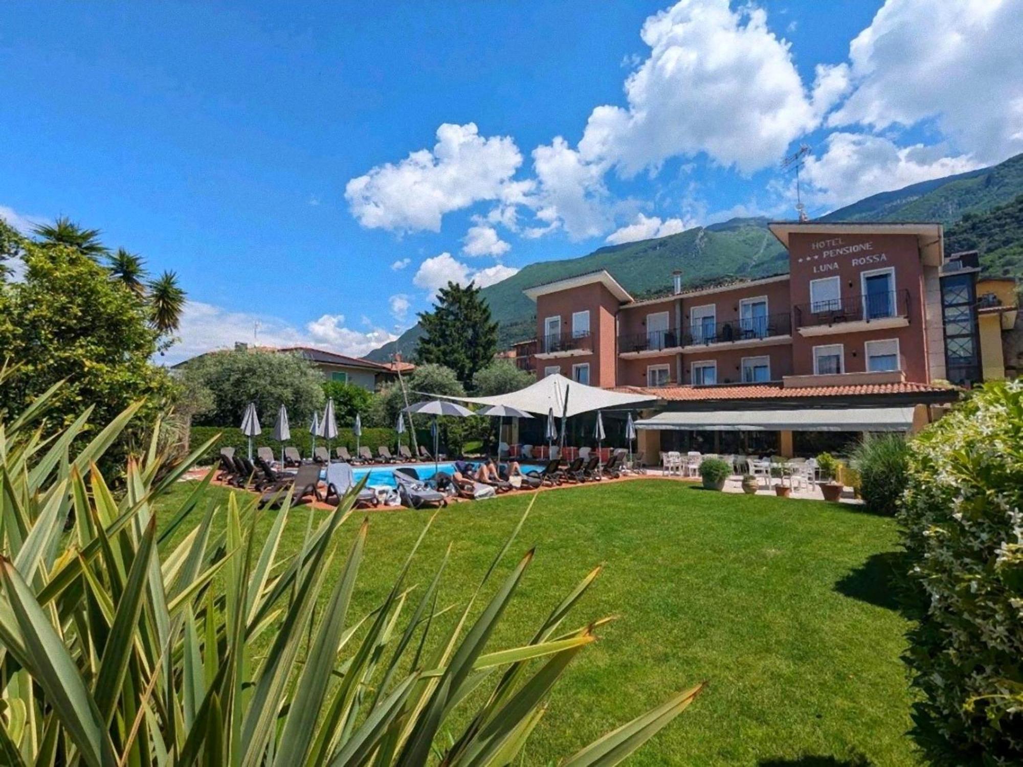 Hotel Luna Rossa (Adults Only) Malcesine Kültér fotó
