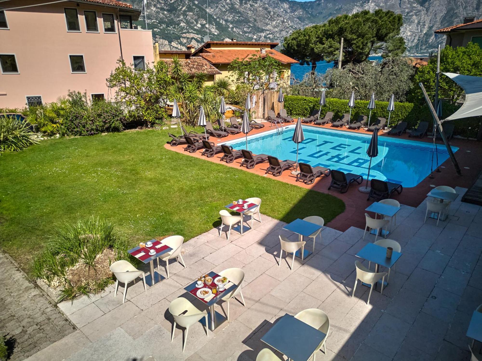 Hotel Luna Rossa (Adults Only) Malcesine Kültér fotó